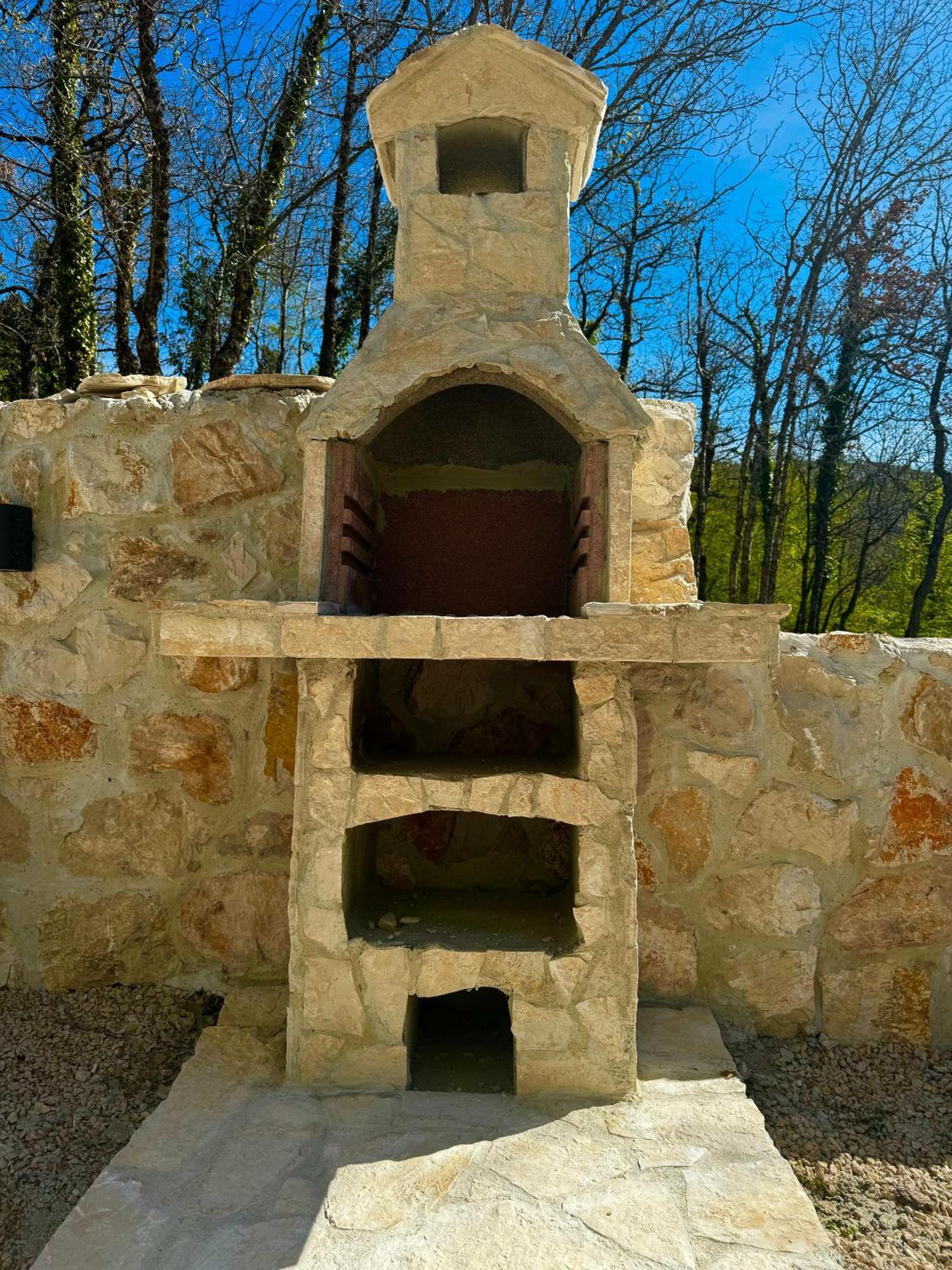 Luxury Villa Andrea Vrzika In Forest Near The Sea Zagvozd Exterior foto